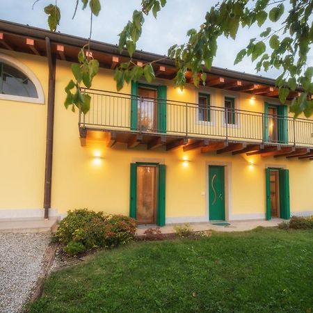 Sara&Sara Alloggio Agrituristico Savorgnano Ngoại thất bức ảnh