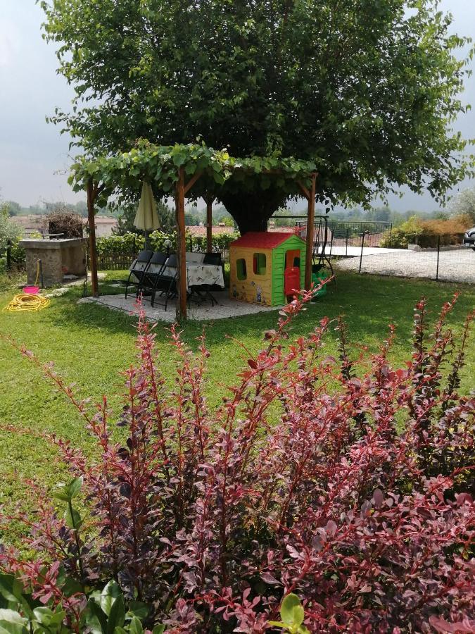 Sara&Sara Alloggio Agrituristico Savorgnano Ngoại thất bức ảnh